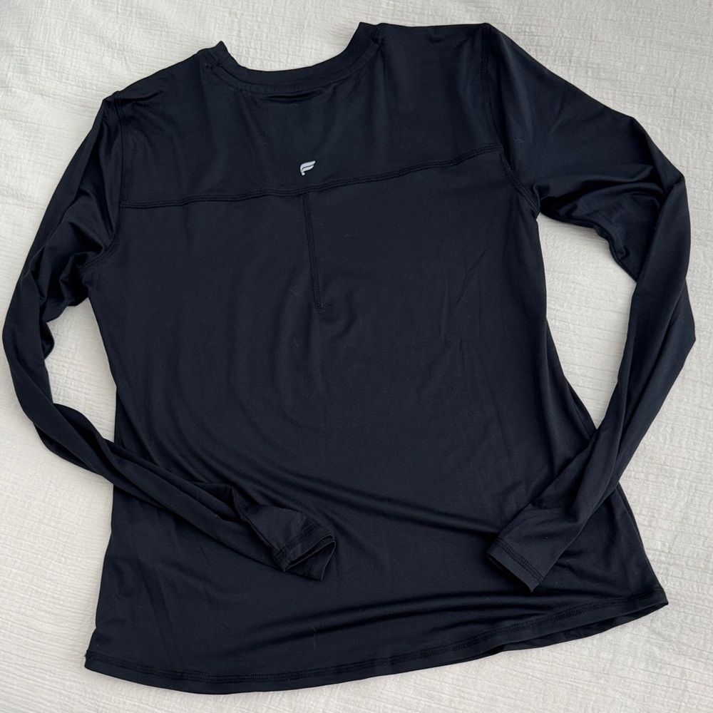 Fabletics Black Long Sleeve Performance Top & Sport Bra Bundle - Picture 2 of 4